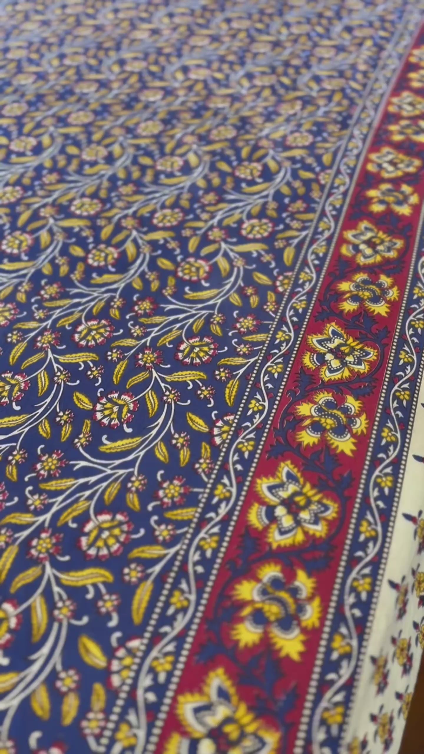 Cotton Queen Size Bedsheet – Hand Block Design